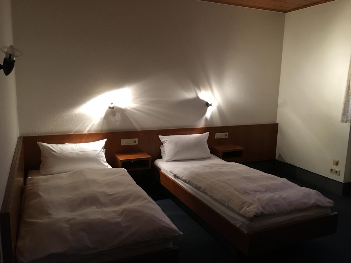 Zip Hotel Lingenfeld المظهر الخارجي الصورة