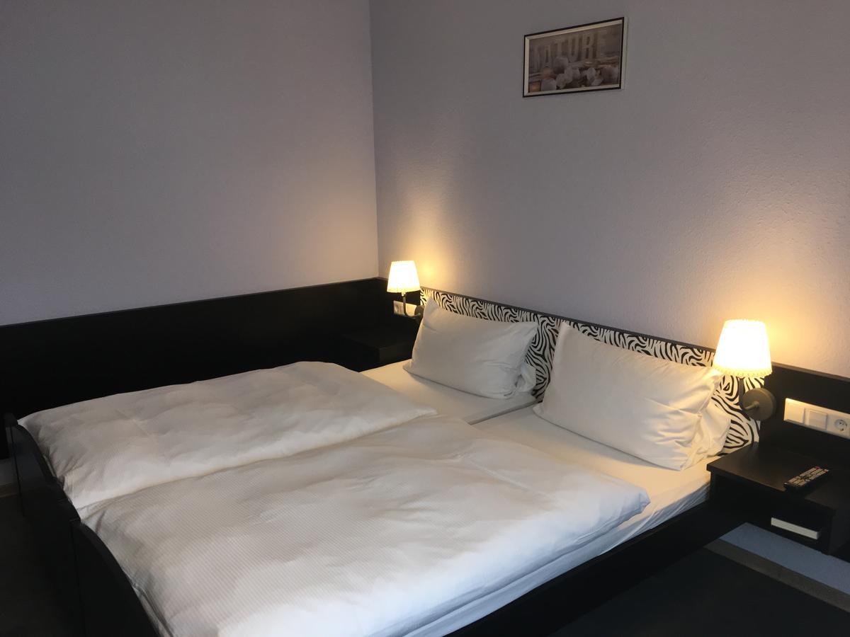 Zip Hotel Lingenfeld المظهر الخارجي الصورة