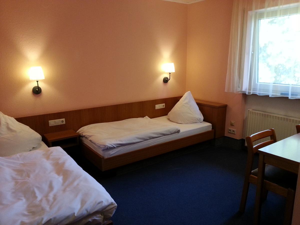 Zip Hotel Lingenfeld المظهر الخارجي الصورة
